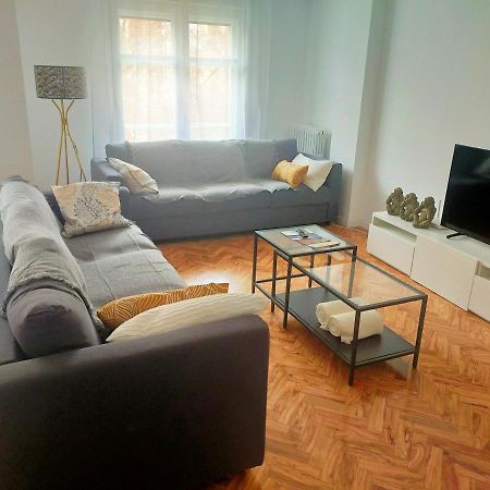 Lc Gran Via Apartment Zaragoza Luaran gambar