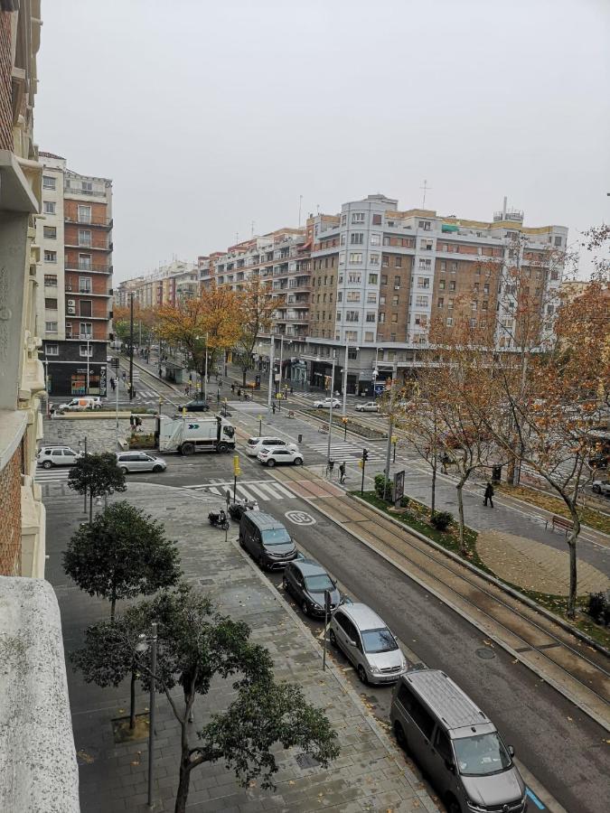 Lc Gran Via Apartment Zaragoza Luaran gambar