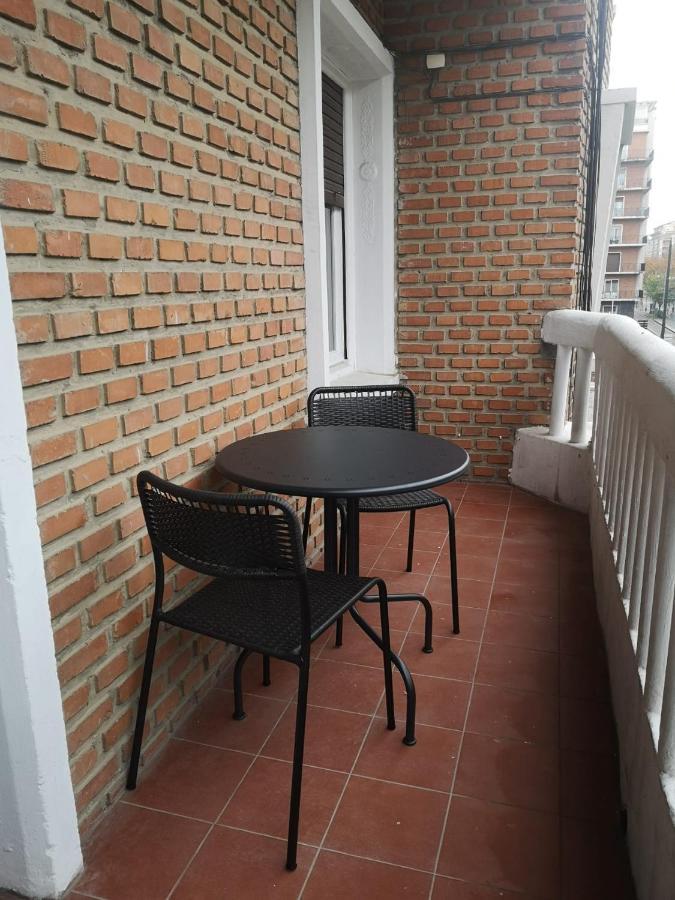 Lc Gran Via Apartment Zaragoza Luaran gambar